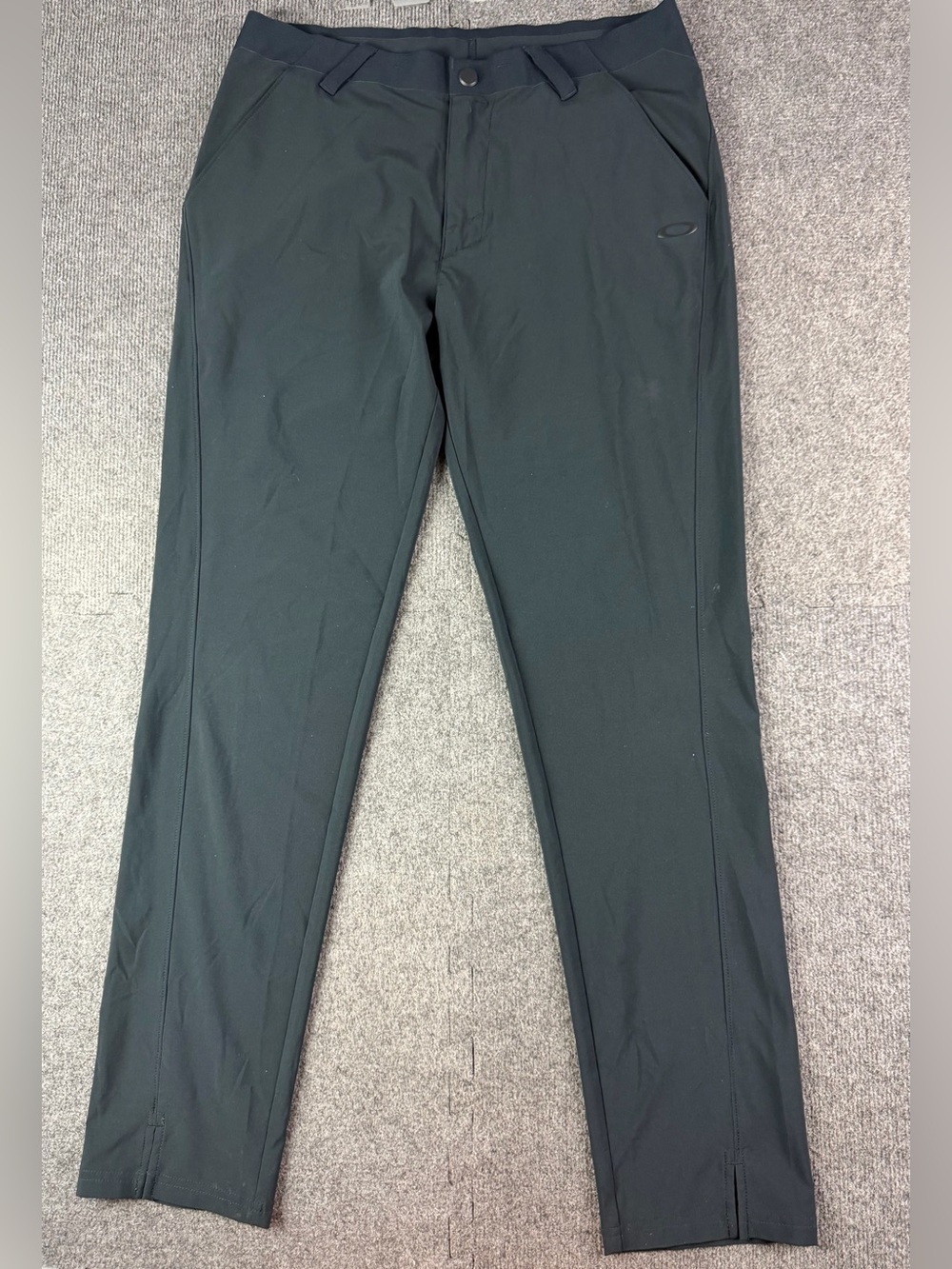 Oakley Regular Fit Mens Flat Front Golf Pants Size 32x32 Black